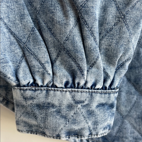 POL Dust & Denim Shacket - Picture 11 of 16